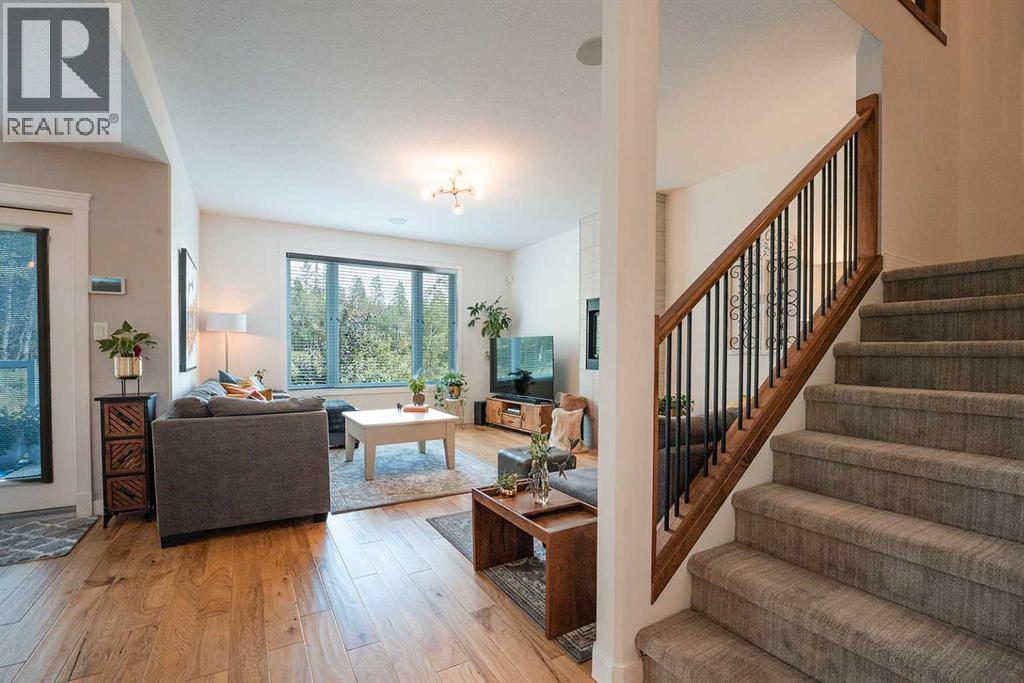Property at 66 Grove Close image 5