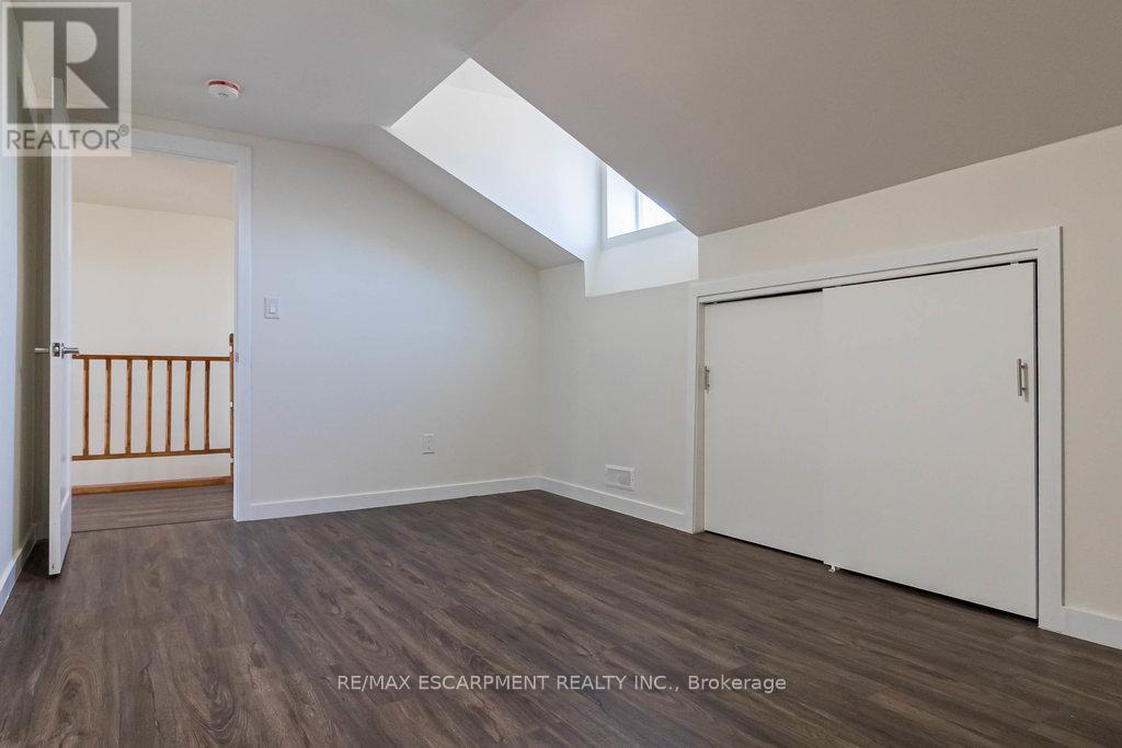 111 Wellington Street S, Hamilton, Ontario  L8N 2R3 - Photo 22 - X12351187