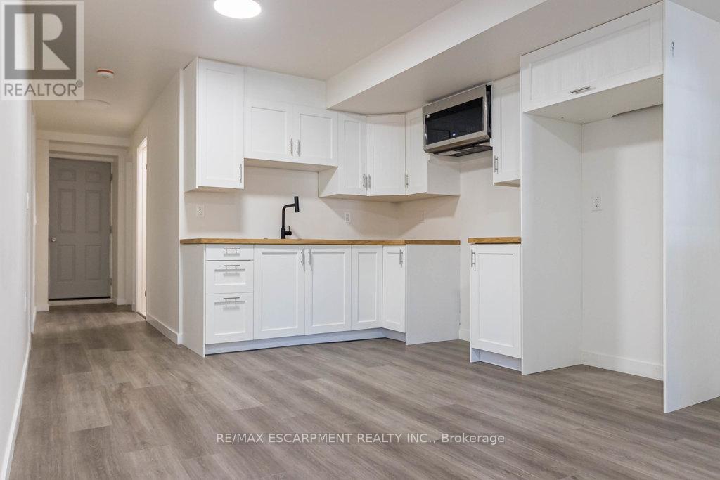 111 Wellington Street S, Hamilton, Ontario  L8N 2R3 - Photo 28 - X12351187