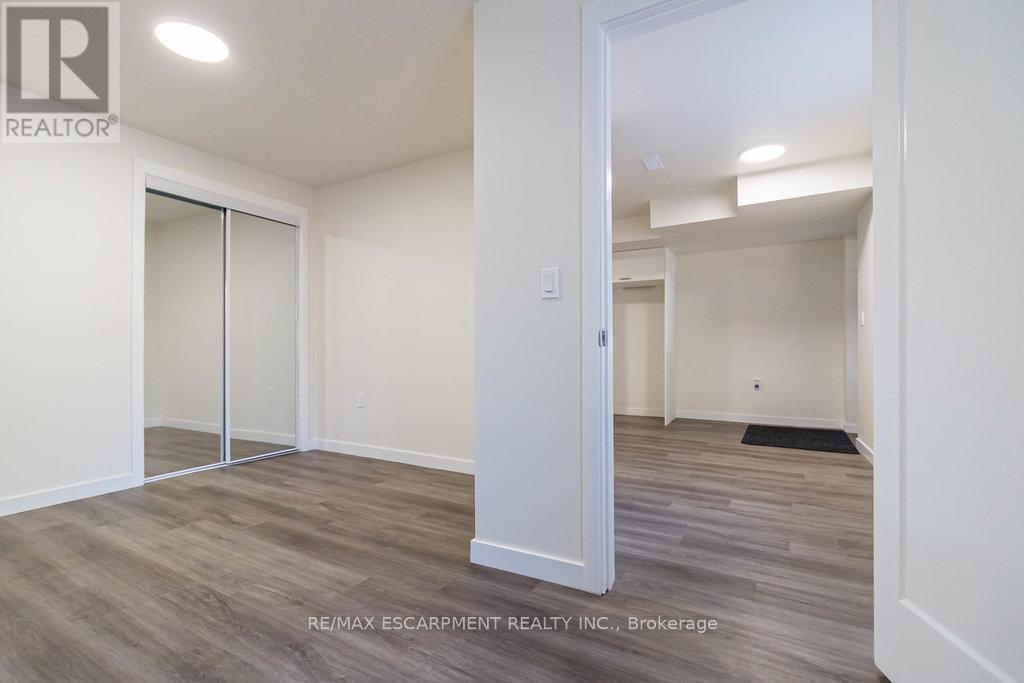 111 Wellington Street S, Hamilton, Ontario  L8N 2R3 - Photo 30 - X12351187