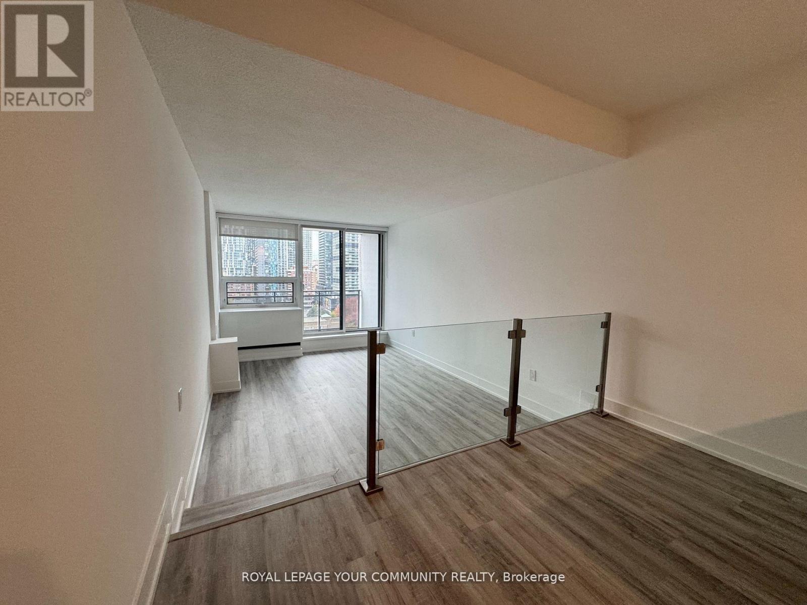 1707 - 191 Sherbourne Street, Toronto, Ontario  M5A 3X1 - Photo 3 - C12351263