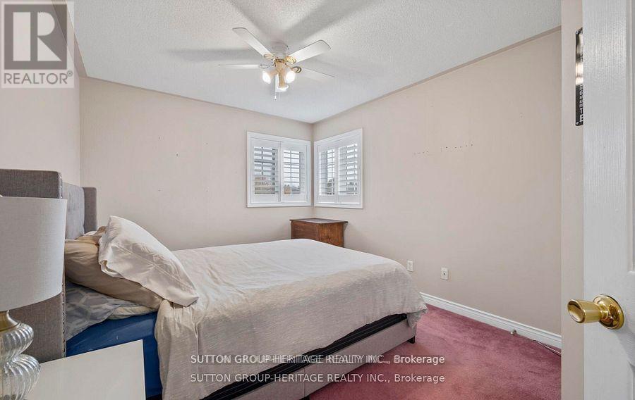 2330 Southcott Road, Pickering (Brock Ridge), Ontario  L1X 2S9 - Photo 12 - E12351237