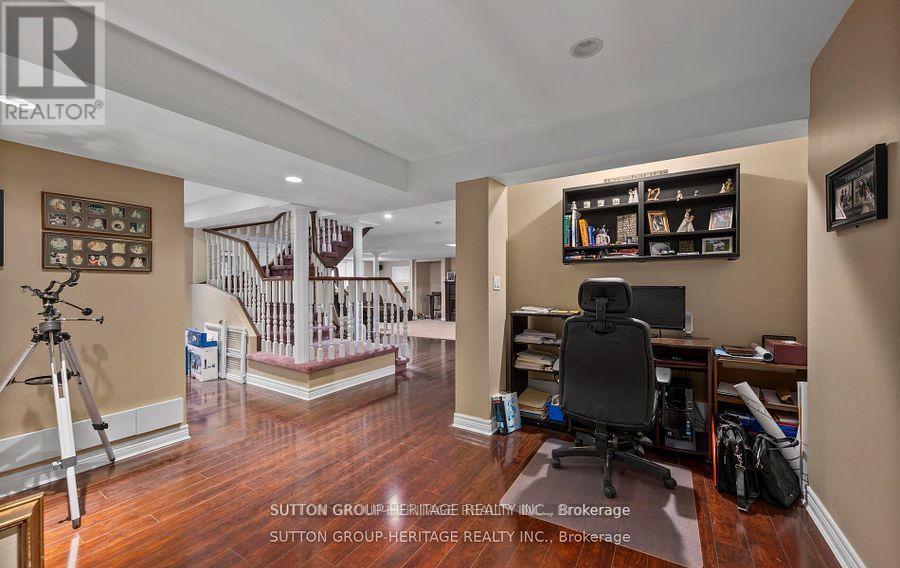 2330 Southcott Road, Pickering (Brock Ridge), Ontario  L1X 2S9 - Photo 13 - E12351237