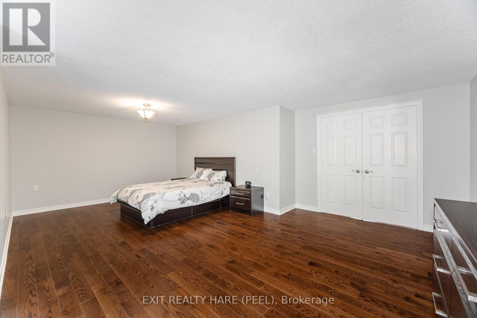 60 Esker Drive, Brampton (Heart Lake East), Ontario  L6Z 3C9 - Photo 19 - W12351218