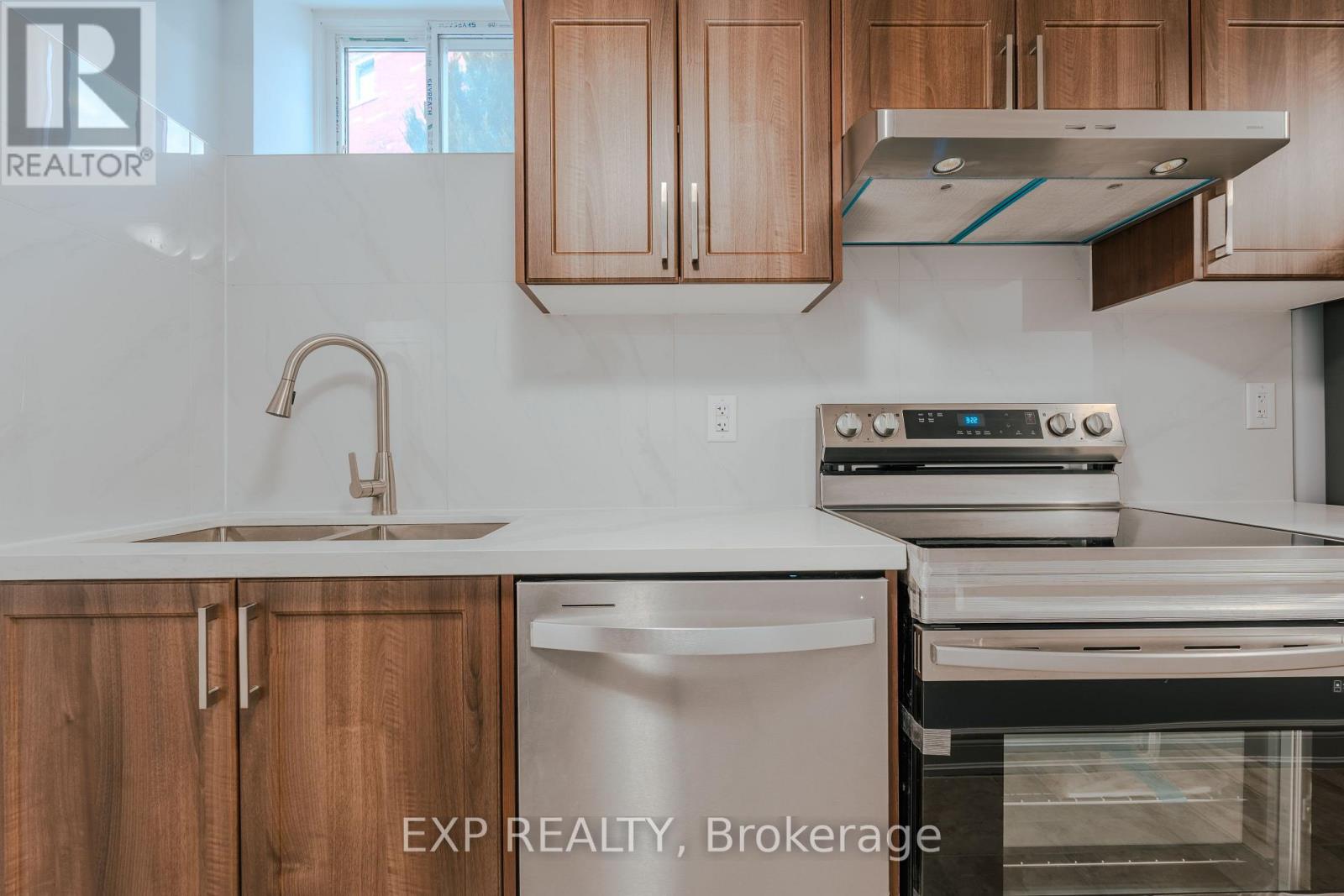 Bsmt - 244 Breton Avenue, Mississauga, Ontario  L4Z 4K3 - Photo 10 - W12351221