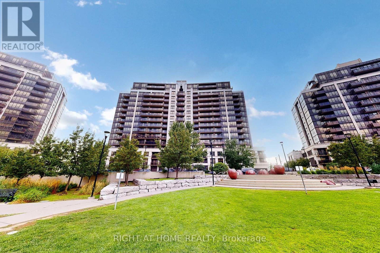 214 - 1070 Sheppard Avenue W, Toronto, Ontario  M3J 0G8 - Photo 1 - W12351232