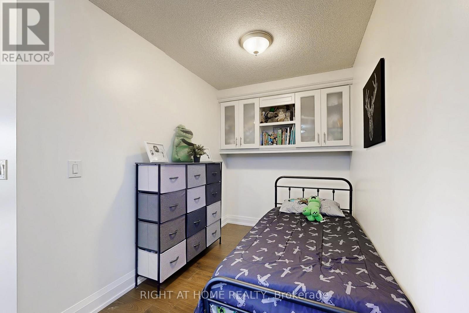 214 - 1070 Sheppard Avenue W, Toronto, Ontario  M3J 0G8 - Photo 23 - W12351232
