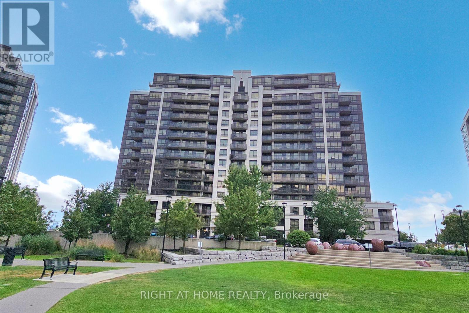 214 - 1070 Sheppard Avenue W, Toronto, Ontario  M3J 0G8 - Photo 5 - W12351232