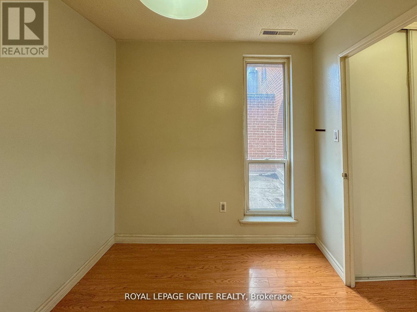 208 - 3455 Morning Star Drive, Mississauga, Ontario  L4T 3T9 - Photo 24 - W12351254