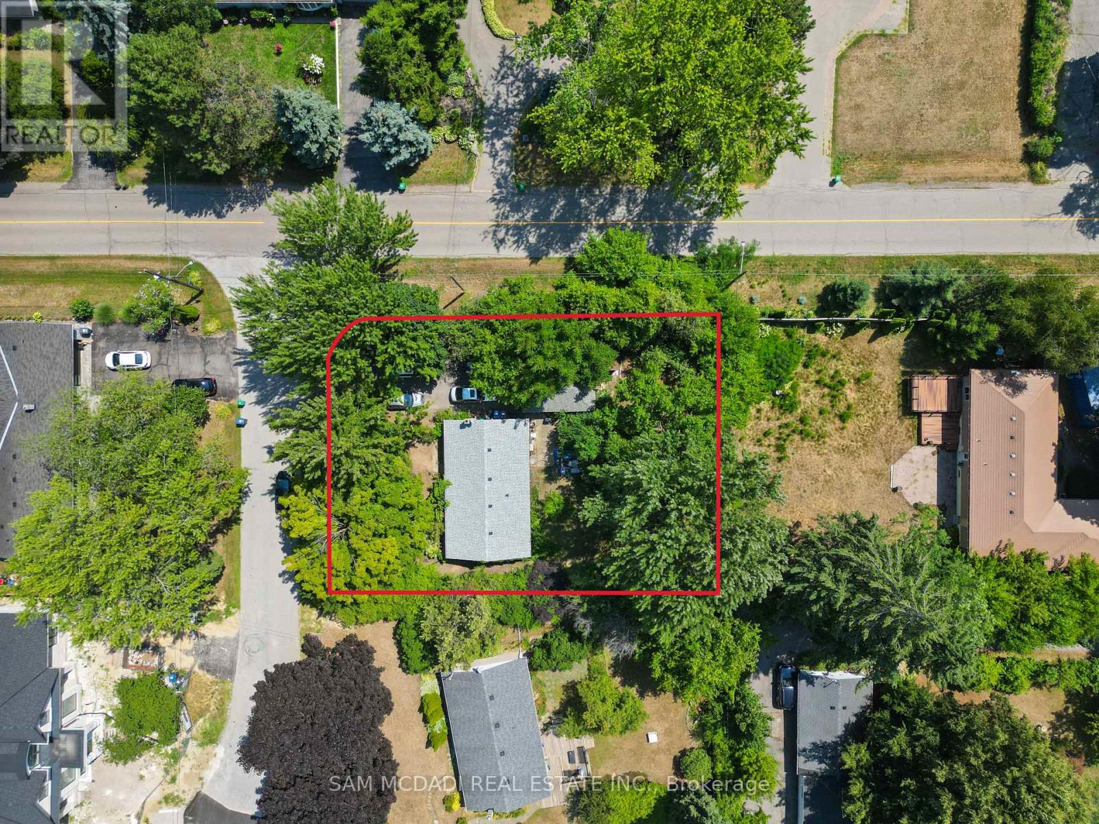 Property at 1610 MAGENTA COURT image 2
