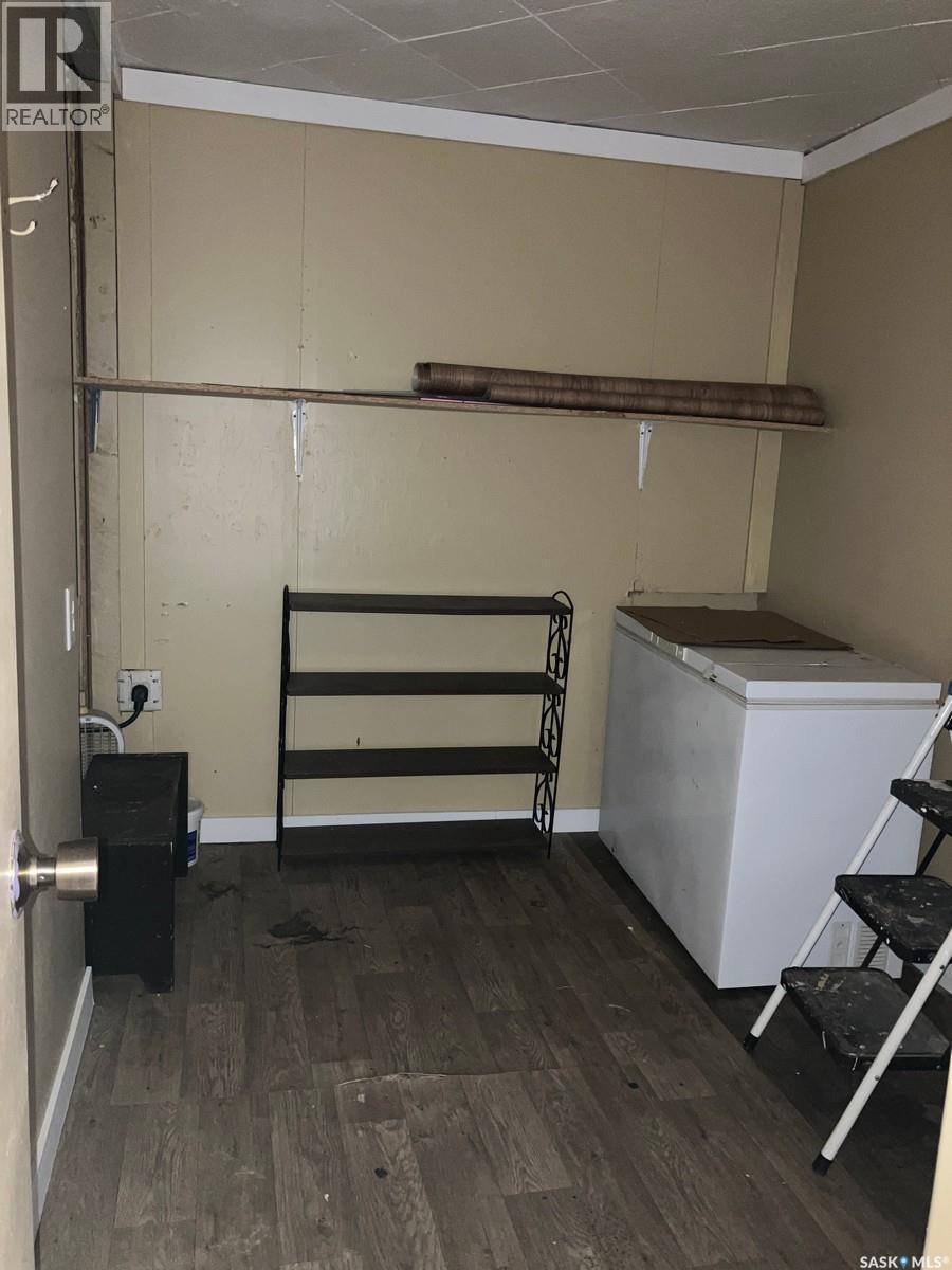 205 1st Avenue W, Nipawin, Saskatchewan  S0E 1E0 - Photo 32 - SK015868
