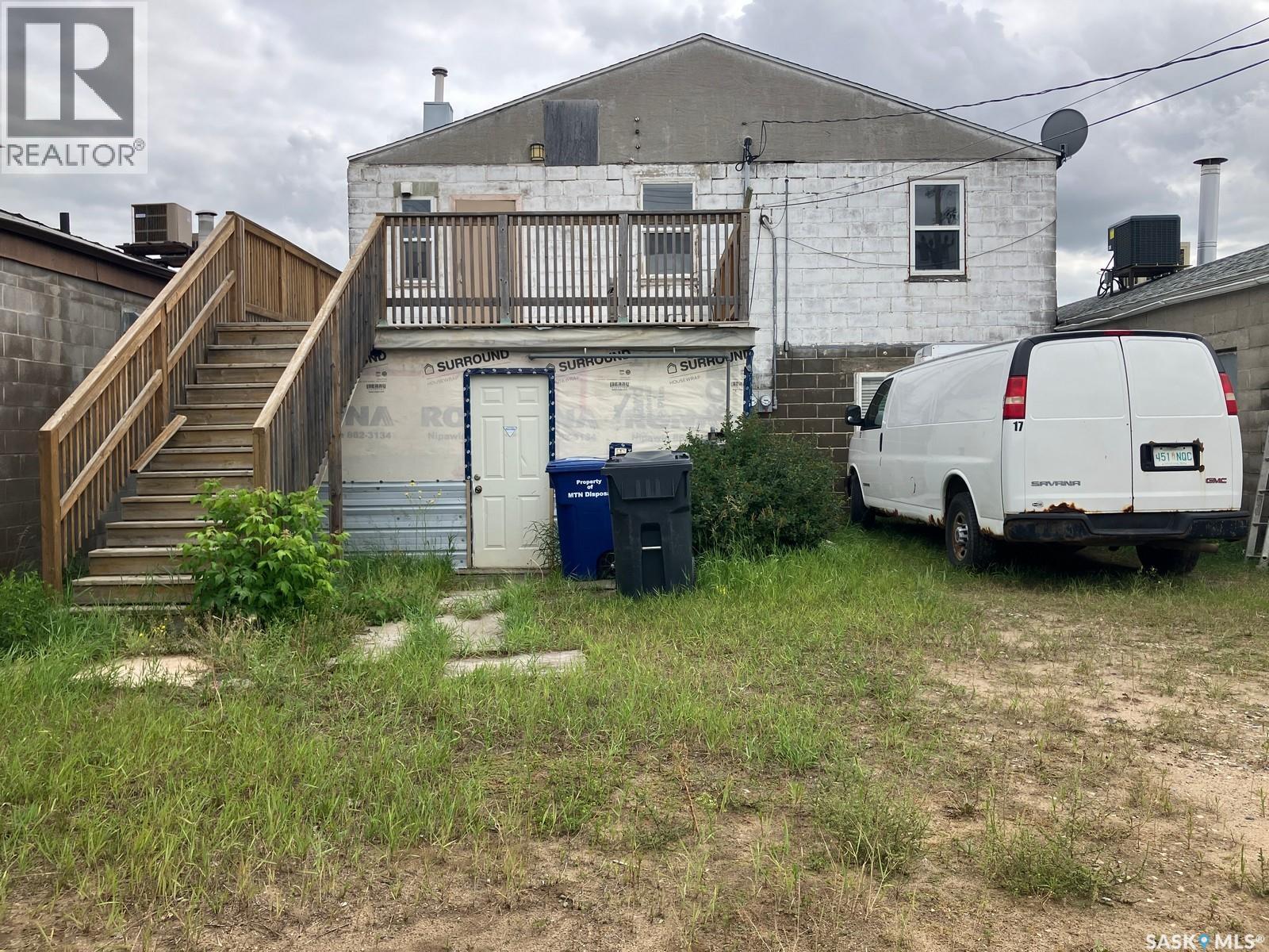205 1st Avenue W, Nipawin, Saskatchewan  S0E 1E0 - Photo 36 - SK015868