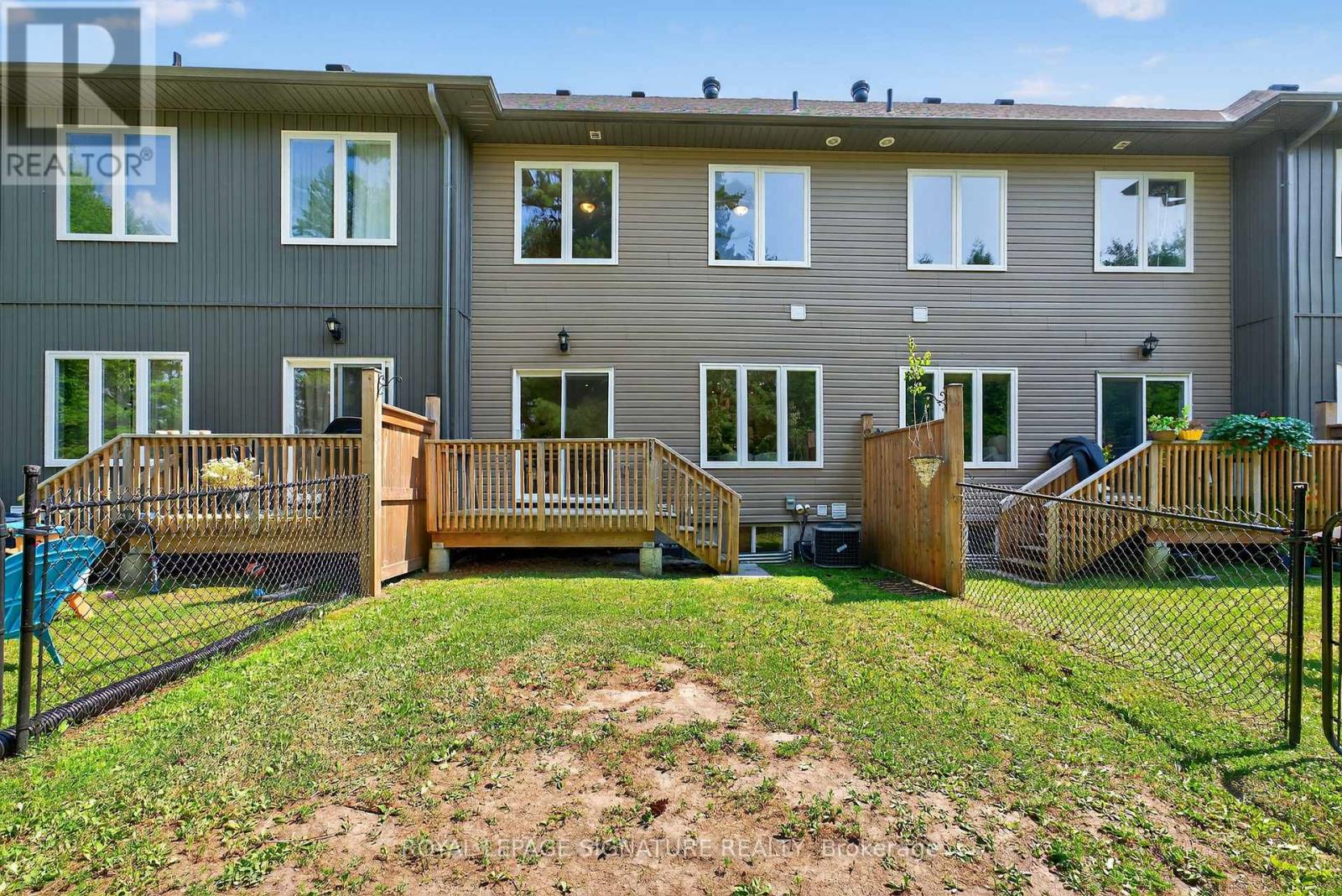 4 - 393 Manitoba Street, Bracebridge (Macaulay), Ontario  P1L 1B4 - Photo 42 - X12351215