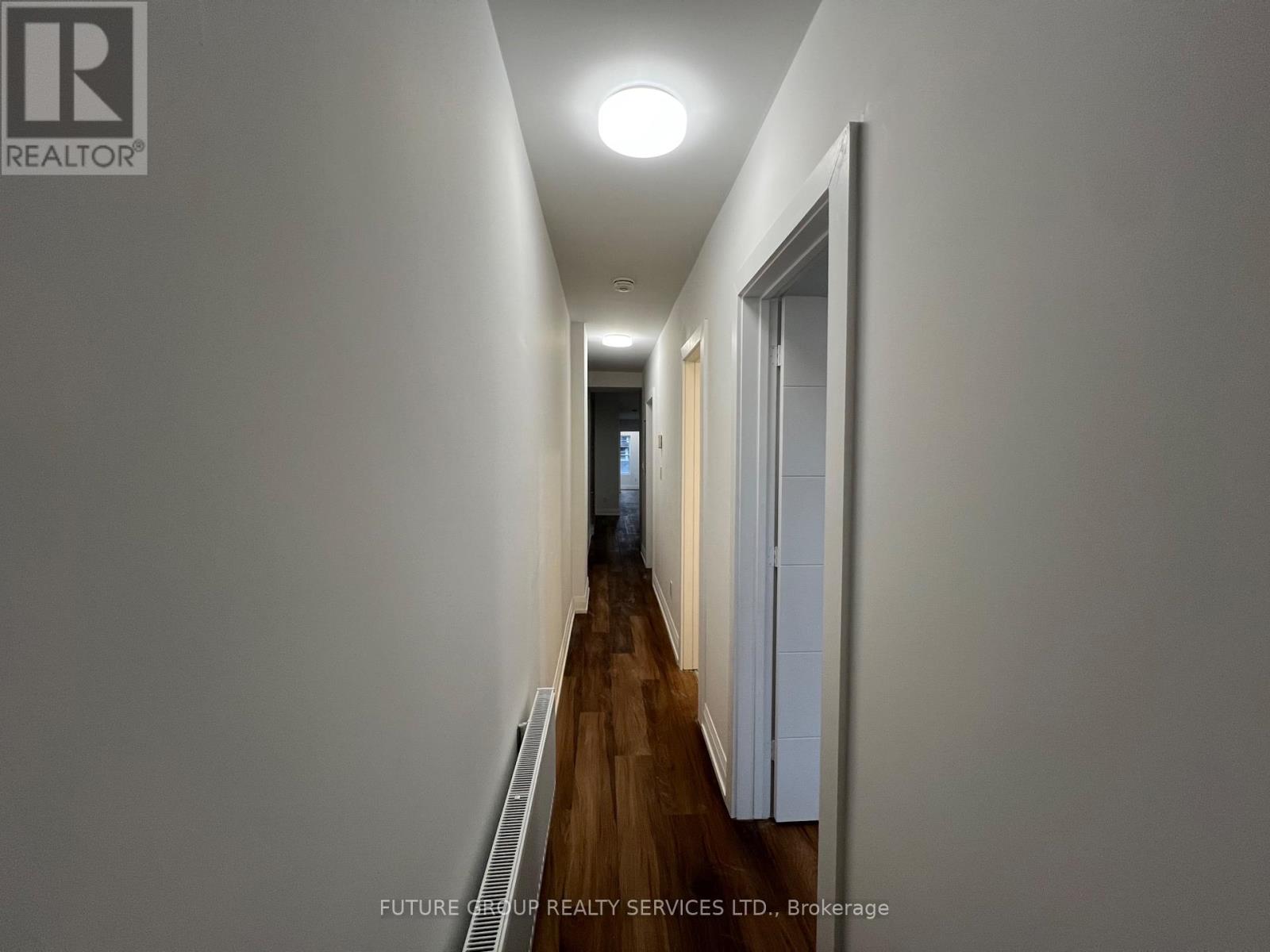 4 - 4876 Simcoe Street, Niagara Falls, Ontario  L2E 1V9 - Photo 13 - X12351285