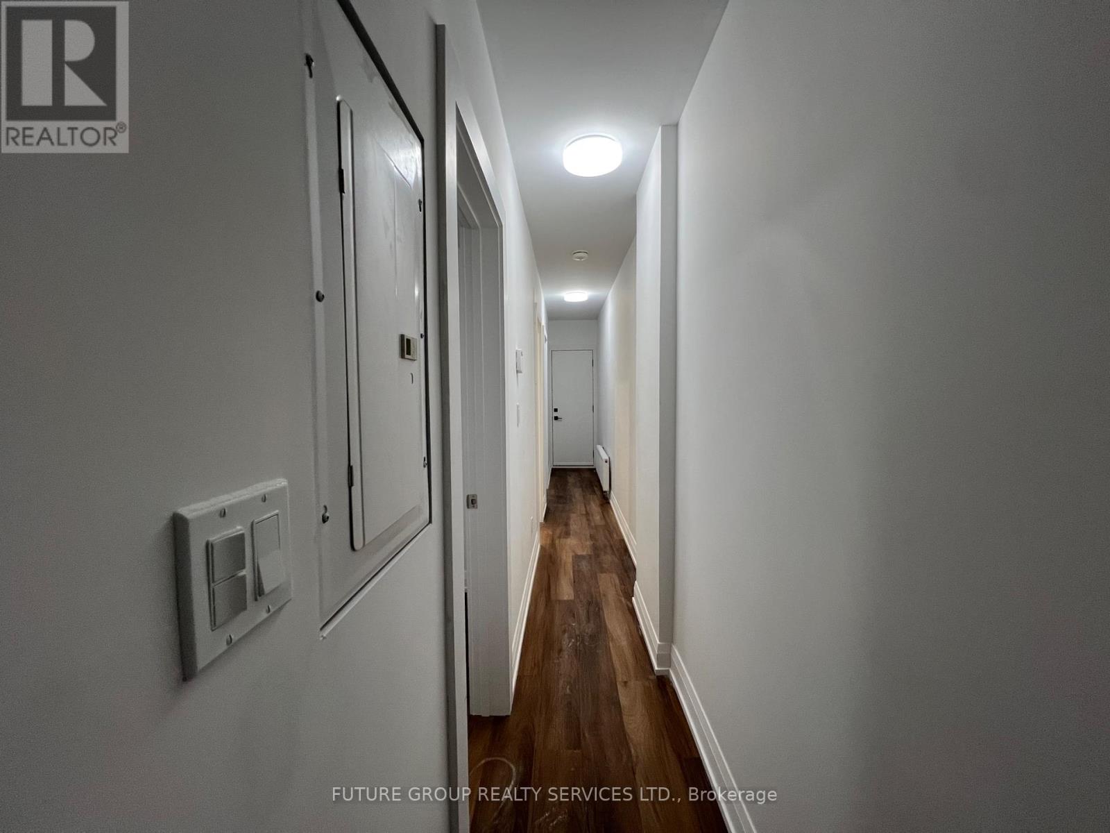 4 - 4876 Simcoe Street, Niagara Falls, Ontario  L2E 1V9 - Photo 14 - X12351285