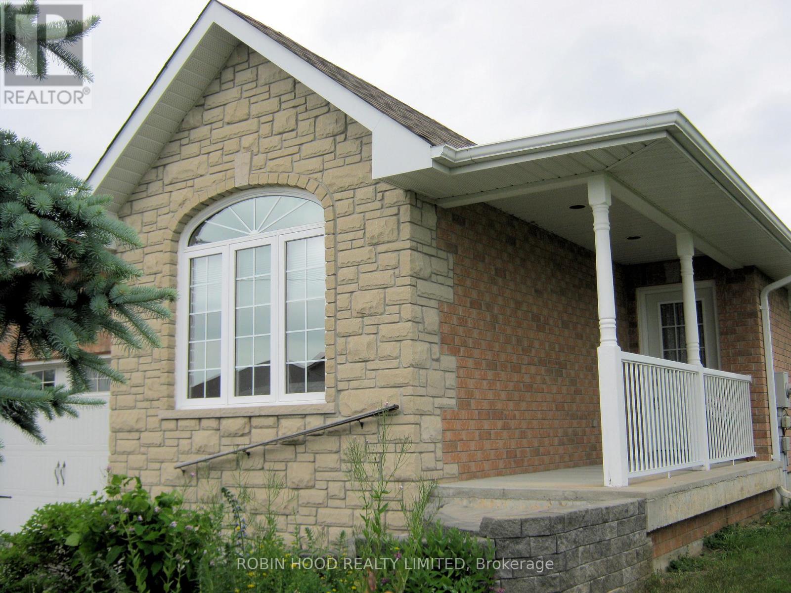 40 Dormer Road, Kawartha Lakes, Ontario  K9V 6H8 - Photo 6 - X12351307