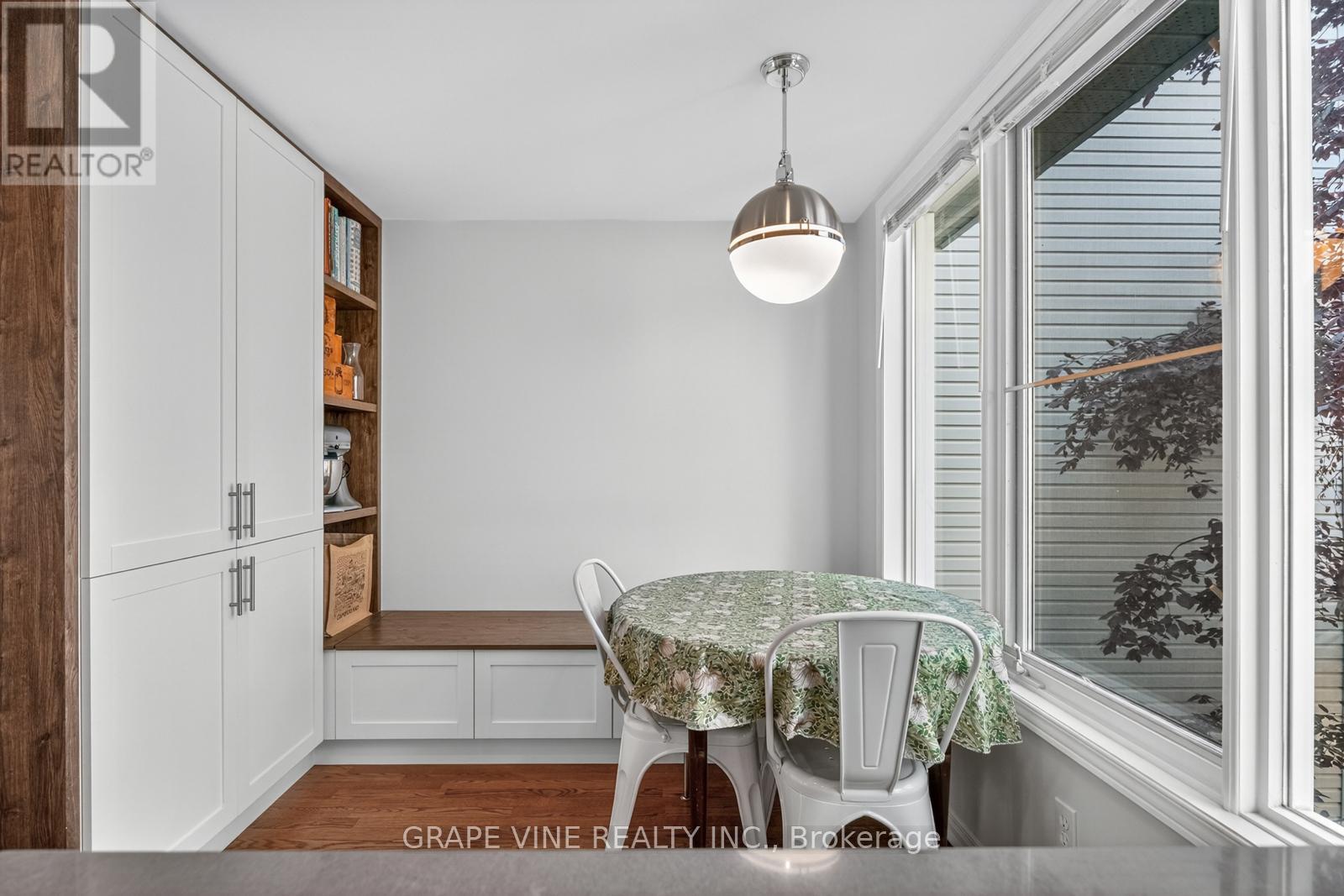 4 Radstock Private, Ottawa, Ontario  K1R 5J8 - Photo 18 - X12351325
