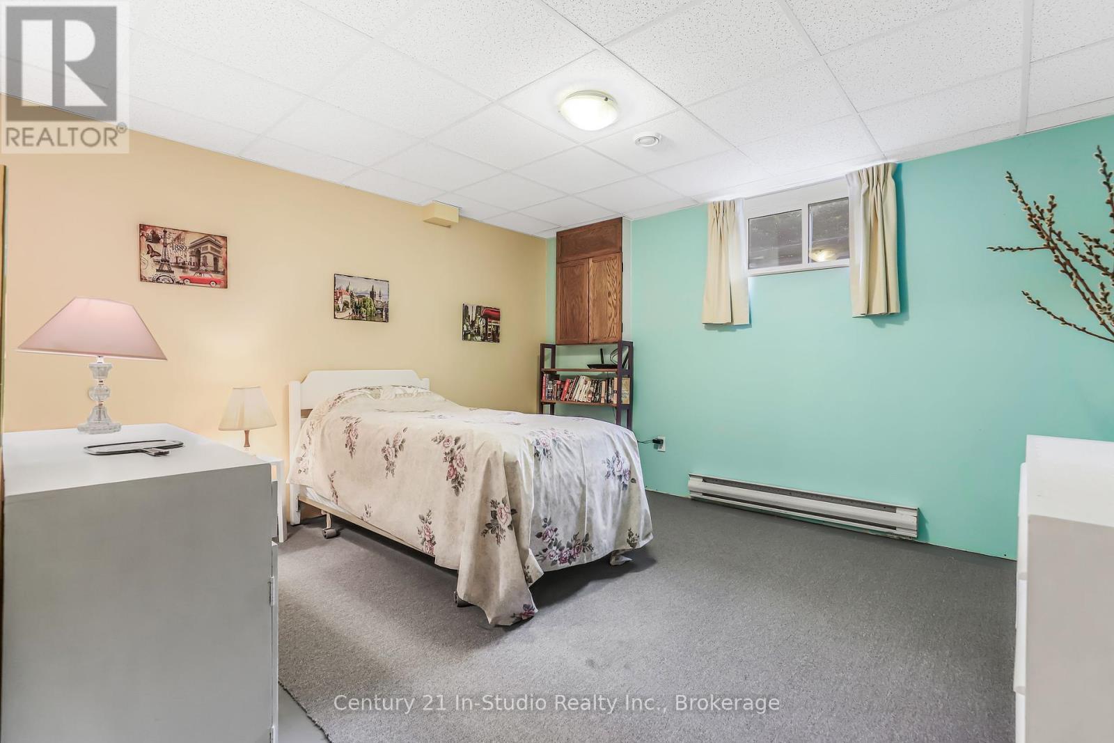 376 Parkwood Drive, Saugeen Shores, Ontario N0H 2C2 - Photo 46 - X12351345