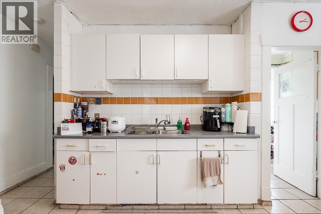 486 E King Edward Avenue, Vancouver, British Columbia  V5V 2C8 - Photo 11 - R3037583