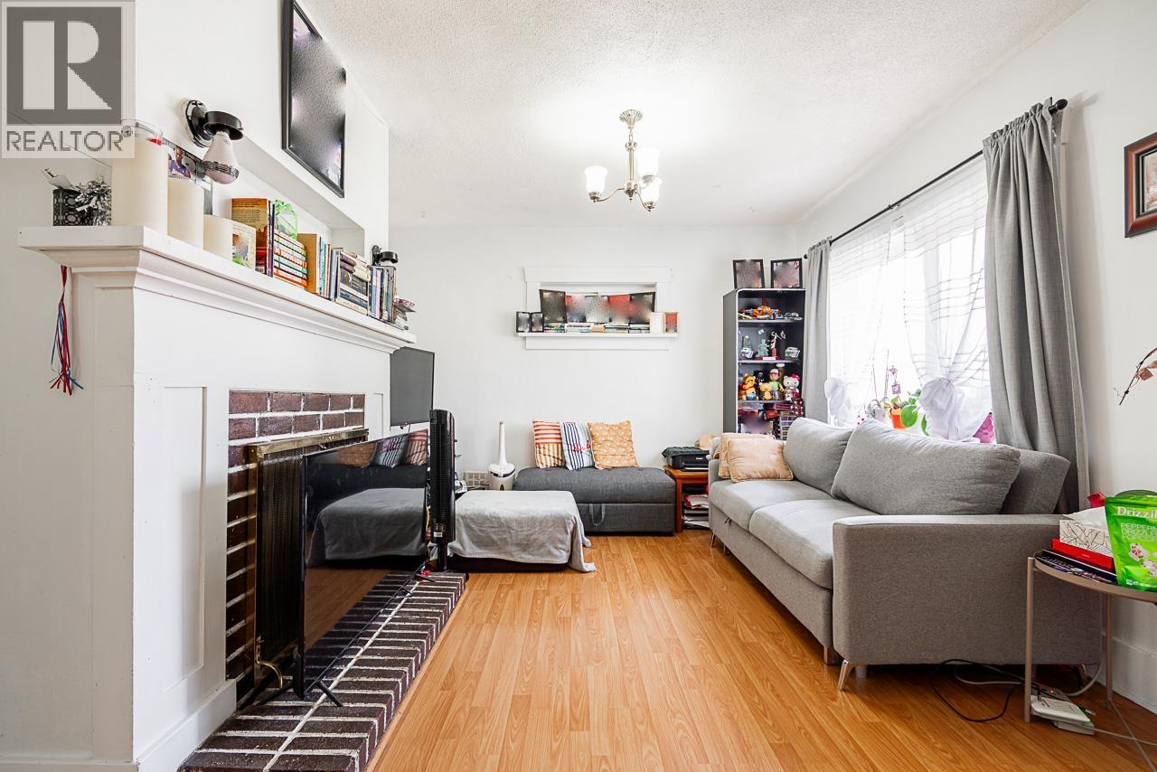 486 E King Edward Avenue, Vancouver, British Columbia  V5V 2C8 - Photo 6 - R3037583
