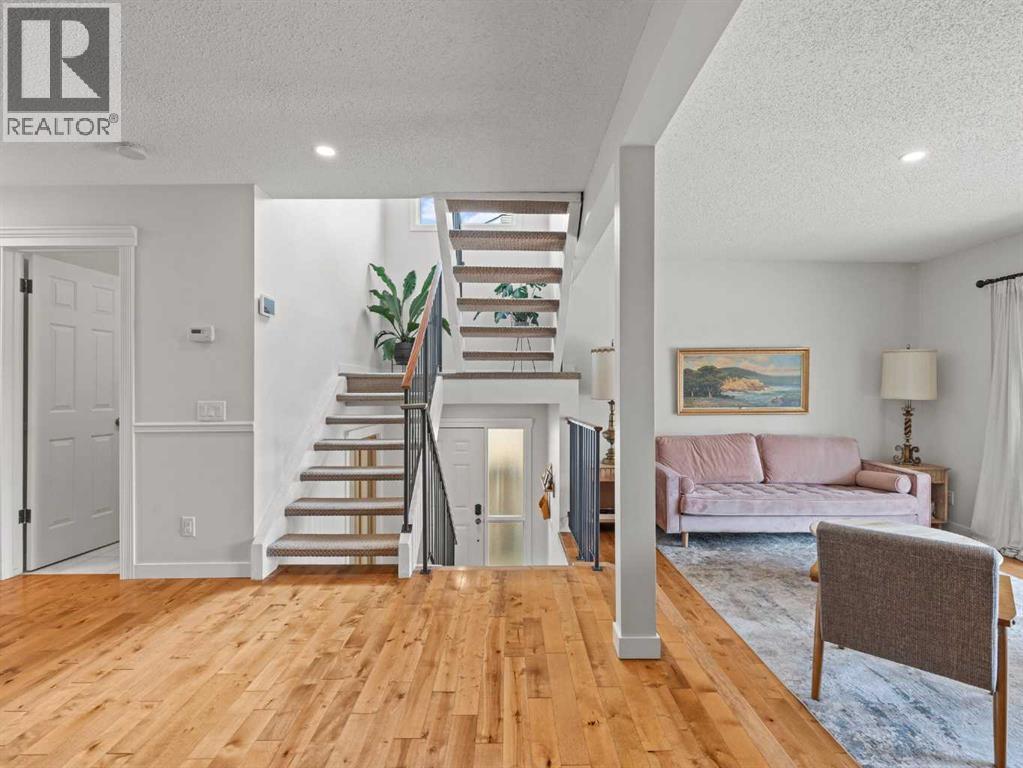 Property at 13 Stradwick Place SW image 2