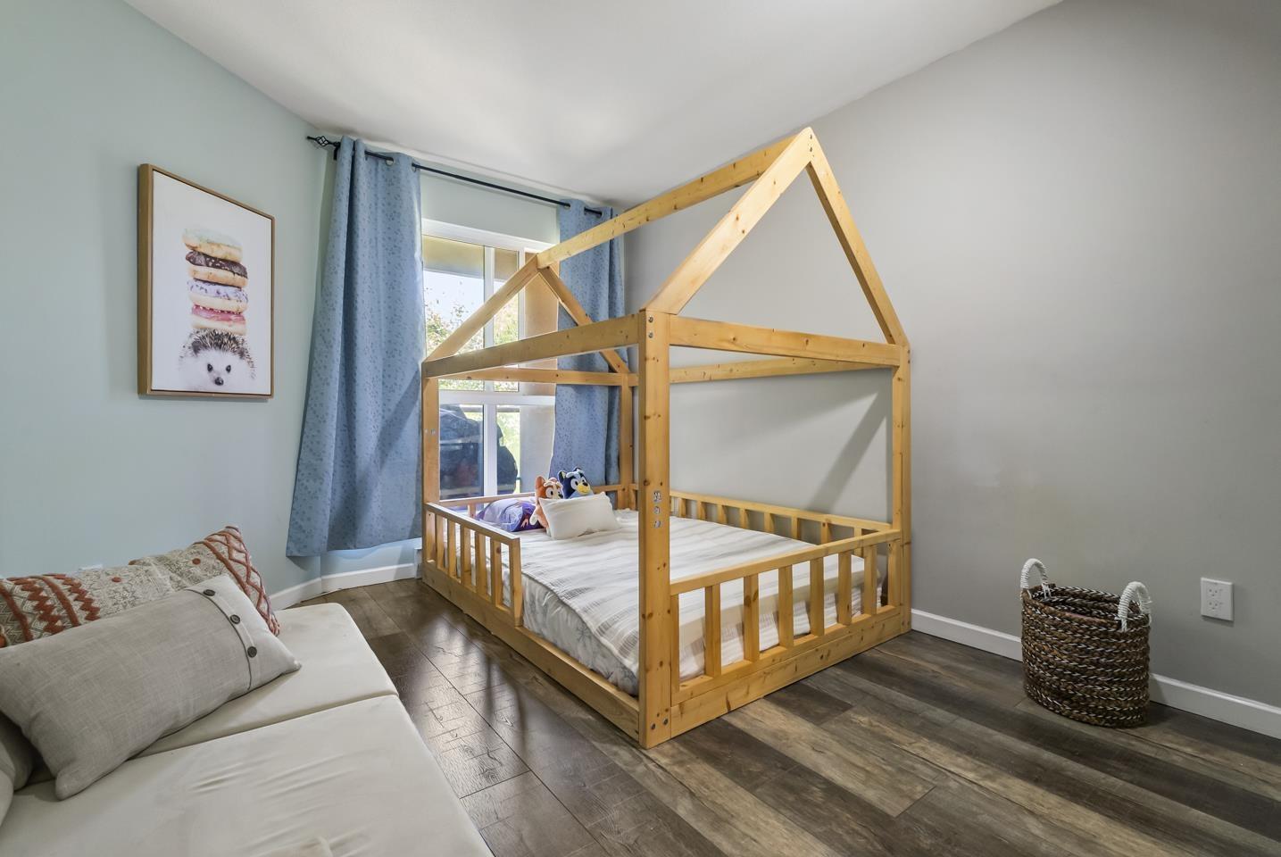 202 14980 101a Avenue, Surrey, British Columbia V3R 0T1 - Photo 24 - R3038093