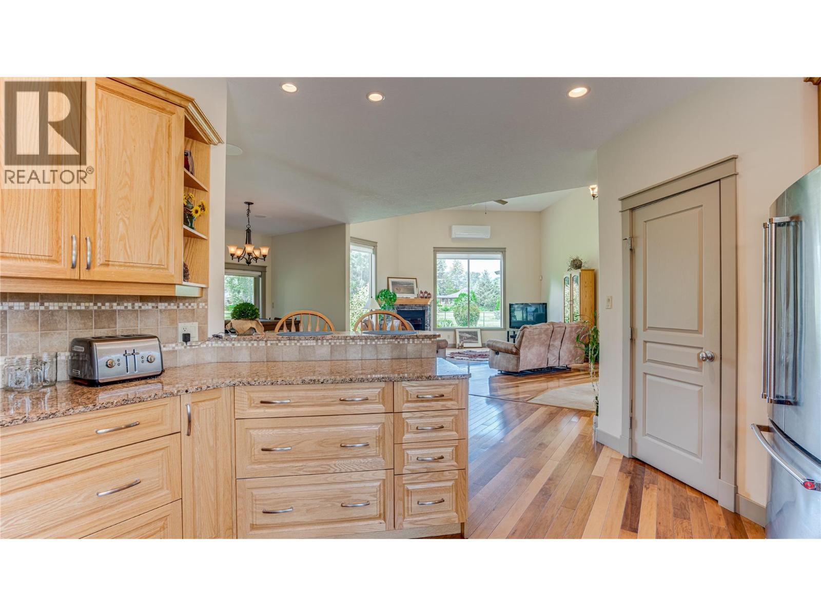 384 Kyro Road, Lumby, British Columbia  V0E 2G7 - Photo 11 - 10355023