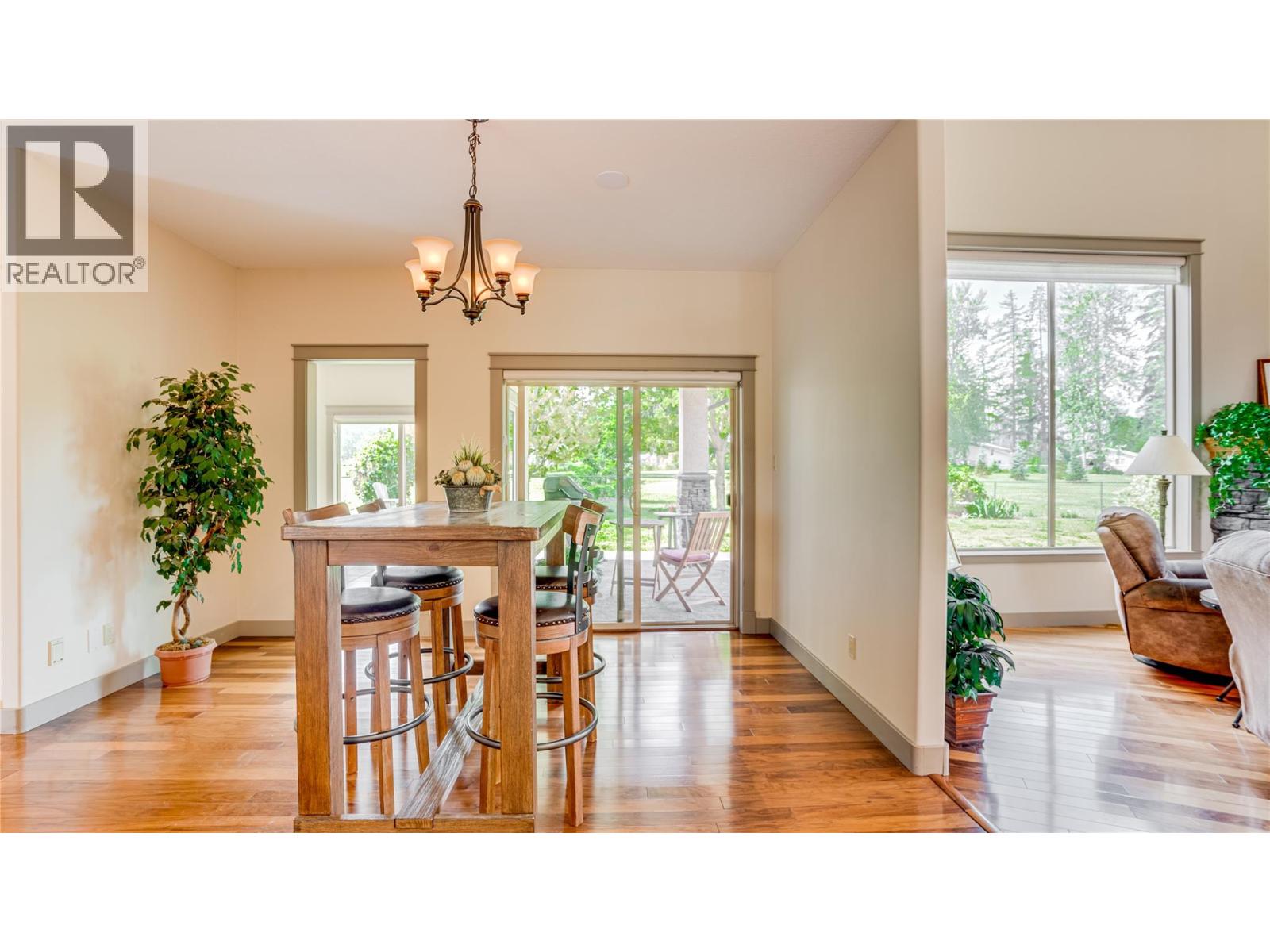 384 Kyro Road, Lumby, British Columbia  V0E 2G7 - Photo 12 - 10355023