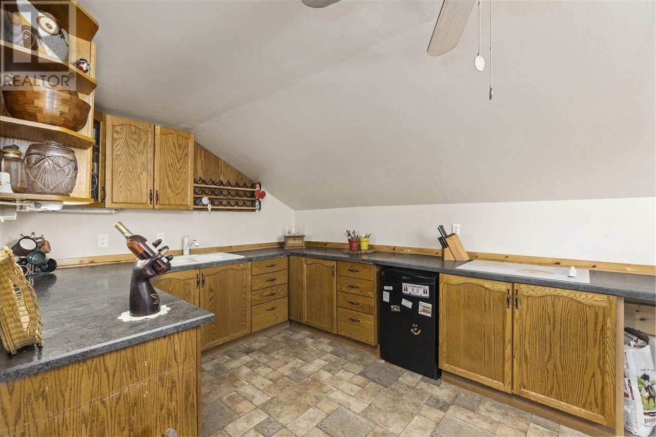 1195 Richard St, Richards Landing, Ontario  P0R 1J0 - Photo 37 - SM252300