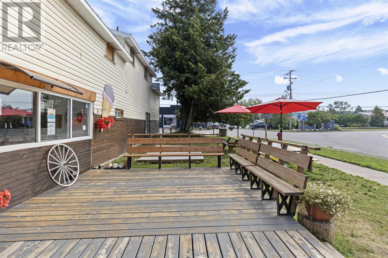1195 Richard St, Richards Landing, Ontario  P0R 1J0 - Photo 46 - SM252300