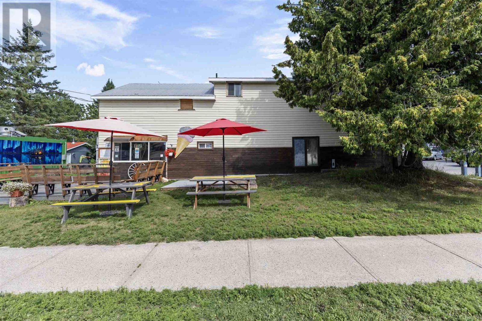 1195 Richard St, Richards Landing, Ontario  P0R 1J0 - Photo 48 - SM252300