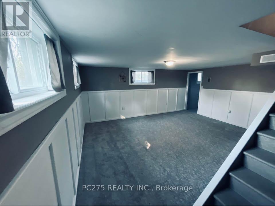 43 Tillson Avenue, Tillsonburg, Ontario  N4G 2Z9 - Photo 21 - X12351411