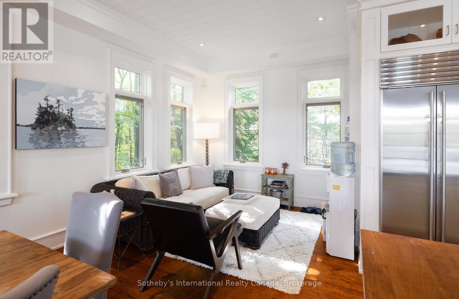 1037 Elgin House Road, Muskoka Lakes, Ontario P0B 1J0 - Photo 15 - X12351382