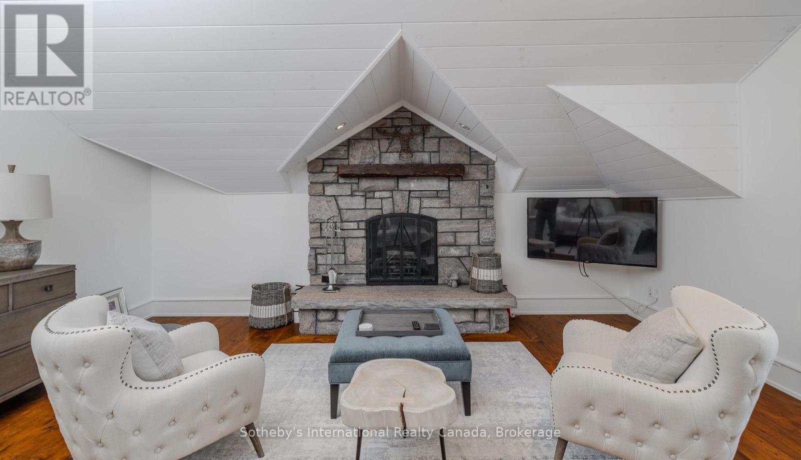 1037 Elgin House Road, Muskoka Lakes, Ontario P0B 1J0 - Photo 24 - X12351382