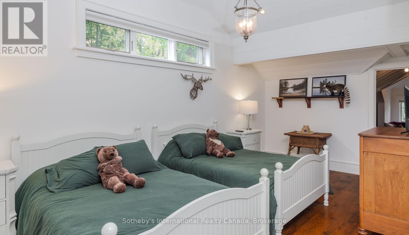 1037 Elgin House Road, Muskoka Lakes, Ontario P0B 1J0 - Photo 33 - X12351382