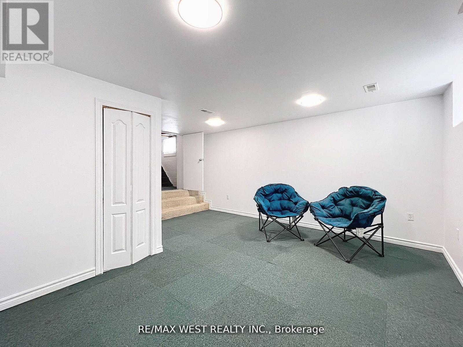 56 Forty First Street, Toronto, Ontario  M8W 3N6 - Photo 20 - W12351312