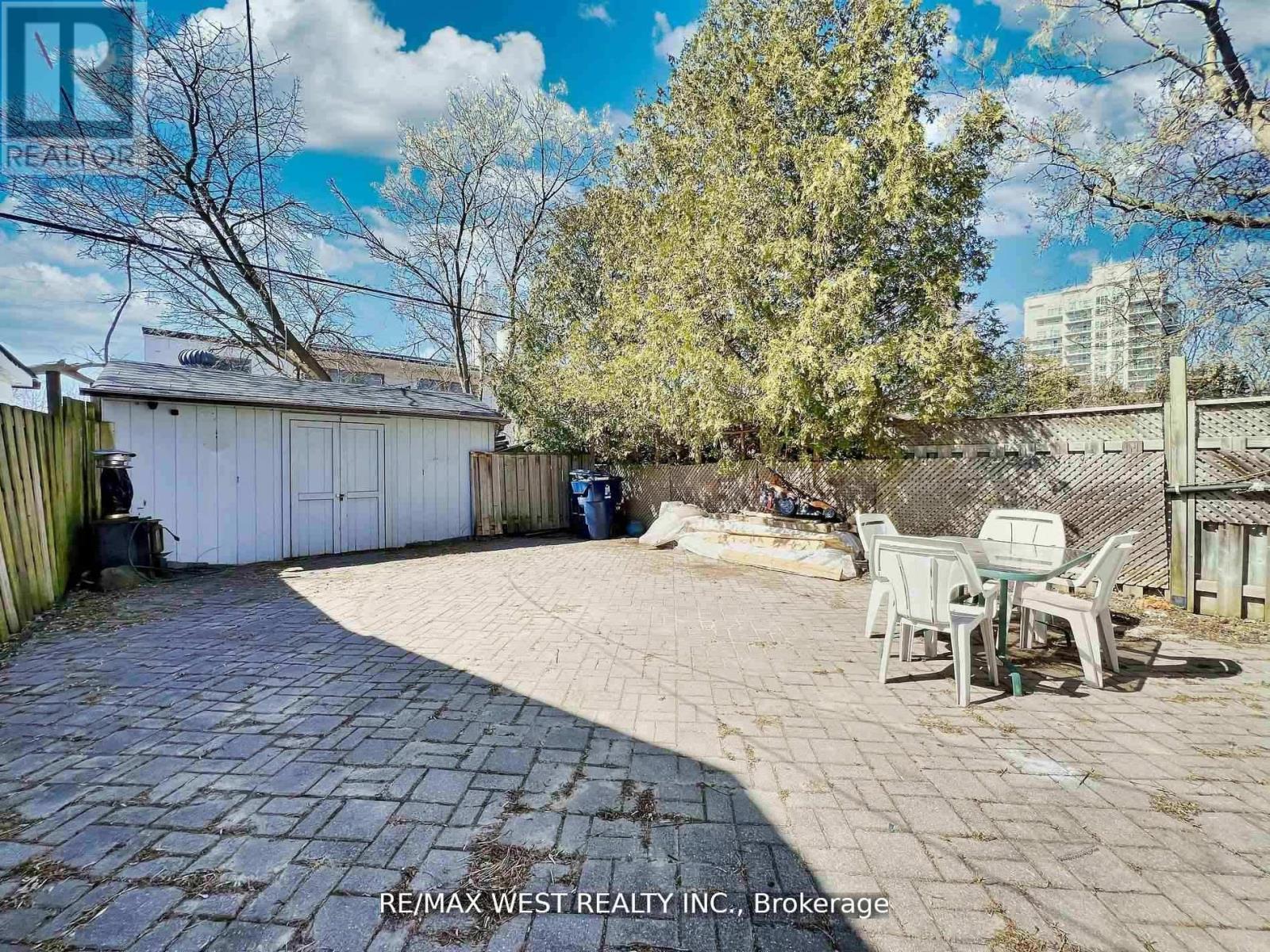 56 Forty First Street, Toronto, Ontario  M8W 3N6 - Photo 24 - W12351312