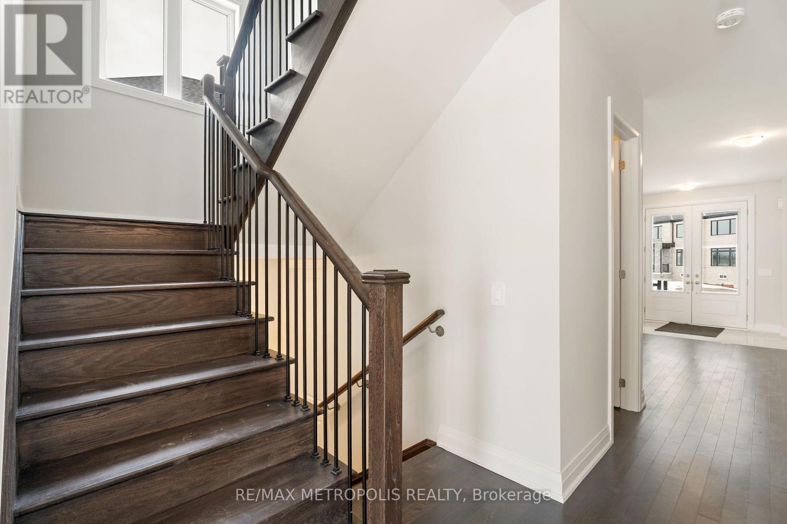 110 Butler Boulevard, Kawartha Lakes, Ontario  K9V 6A9 - Photo 19 - X12351311