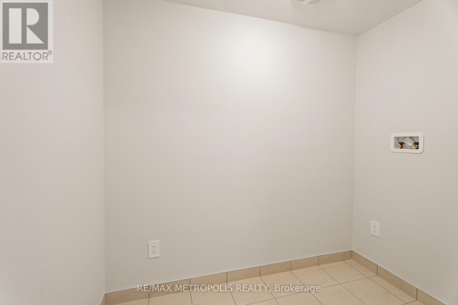 110 Butler Boulevard, Kawartha Lakes, Ontario  K9V 6A9 - Photo 43 - X12351311