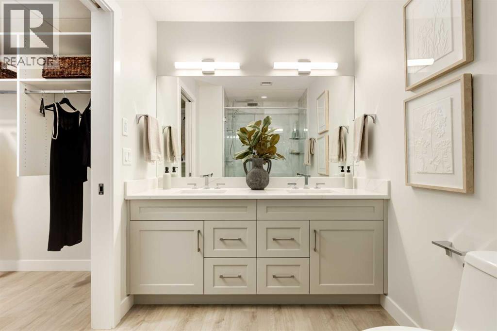 Property at 2113, 2117 81 Street SW image 4