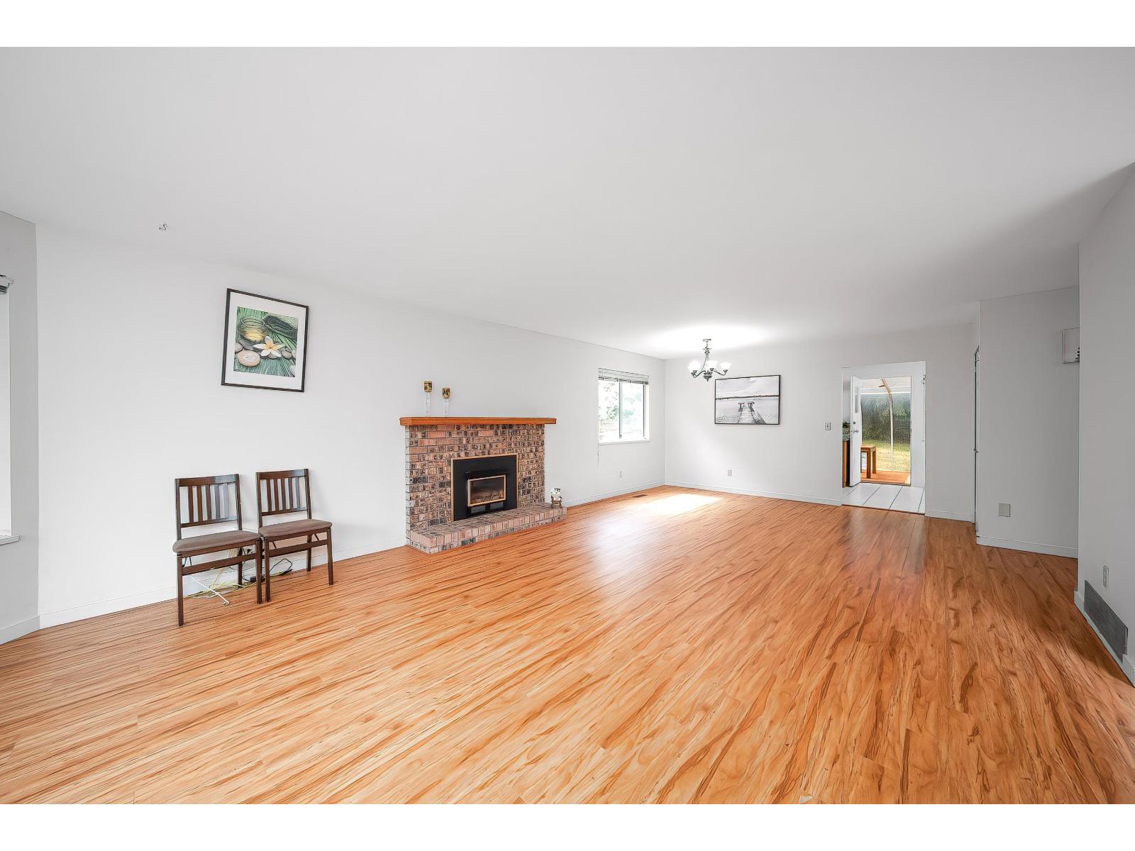Property at 2085 153 STREET image 5