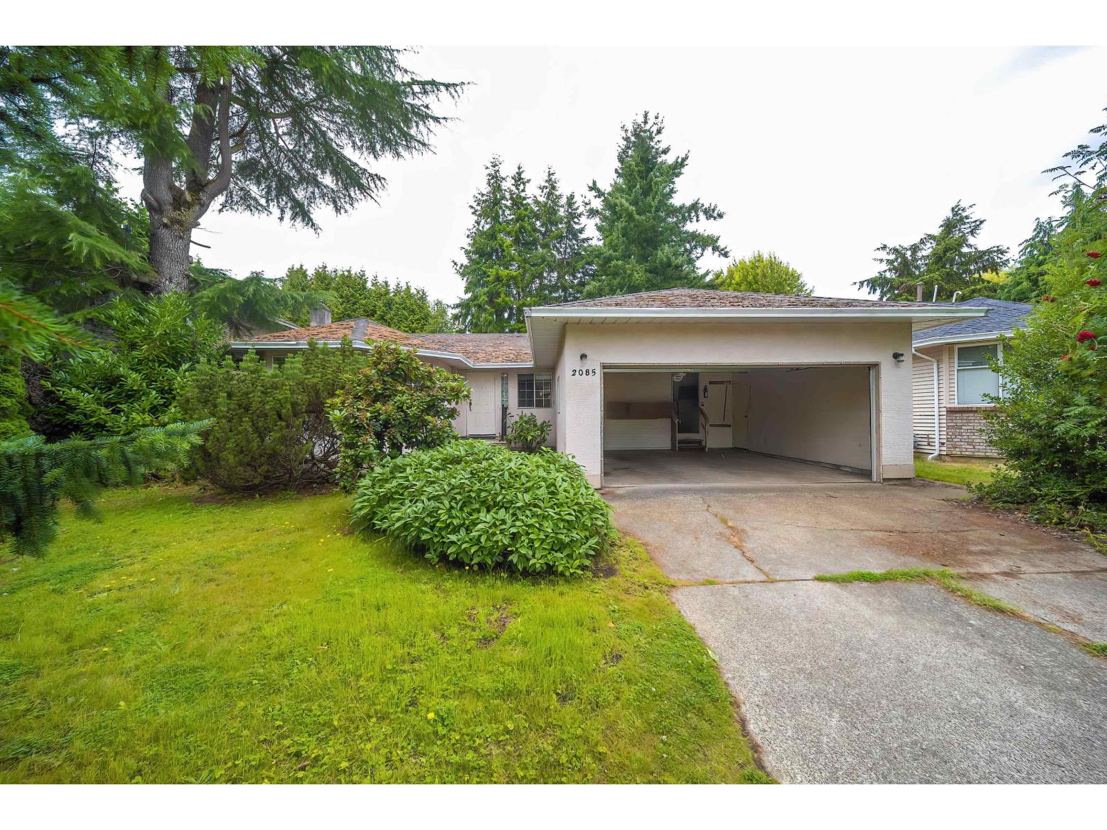 Property at 2085 153 STREET image 2