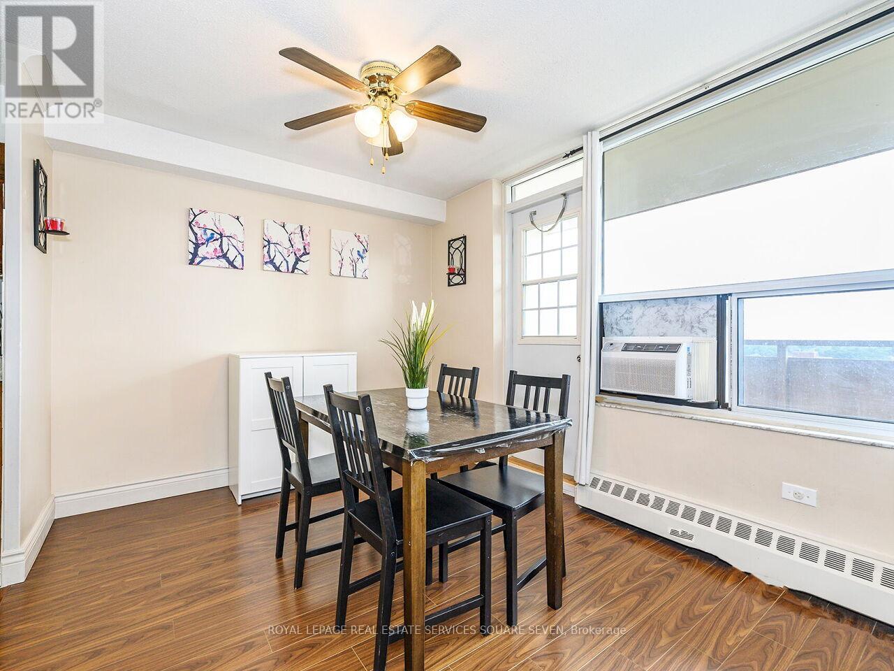 1109 - 3120 Kirwin Avenue, Mississauga, Ontario  L5A 3R2 - Photo 7 - W12351233