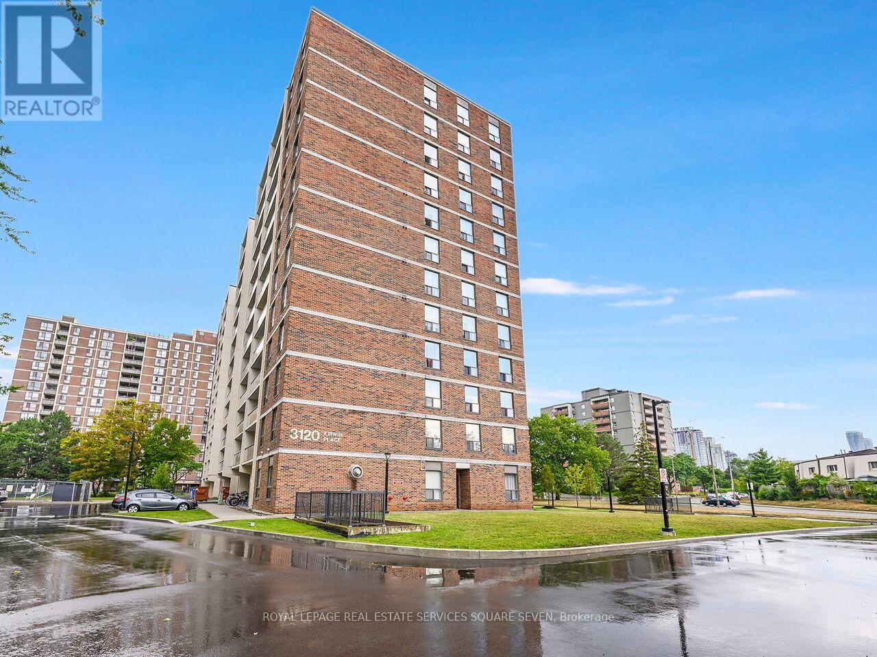 1109 - 3120 Kirwin Avenue, Mississauga, Ontario  L5A 3R2 - Photo 3 - W12351233