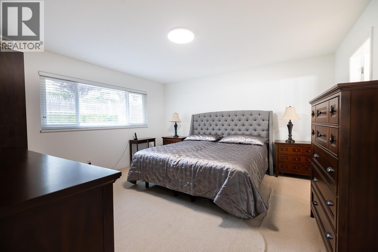 432 Riverview Crescent, Coquitlam, British Columbia  V3C 4X8 - Photo 24 - R3038164