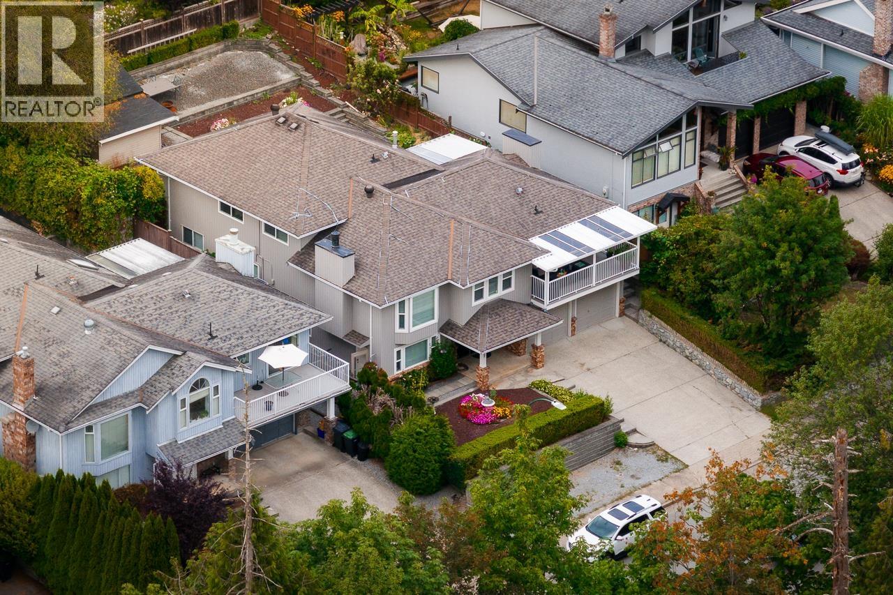 432 Riverview Crescent, Coquitlam, British Columbia  V3C 4X8 - Photo 6 - R3038164