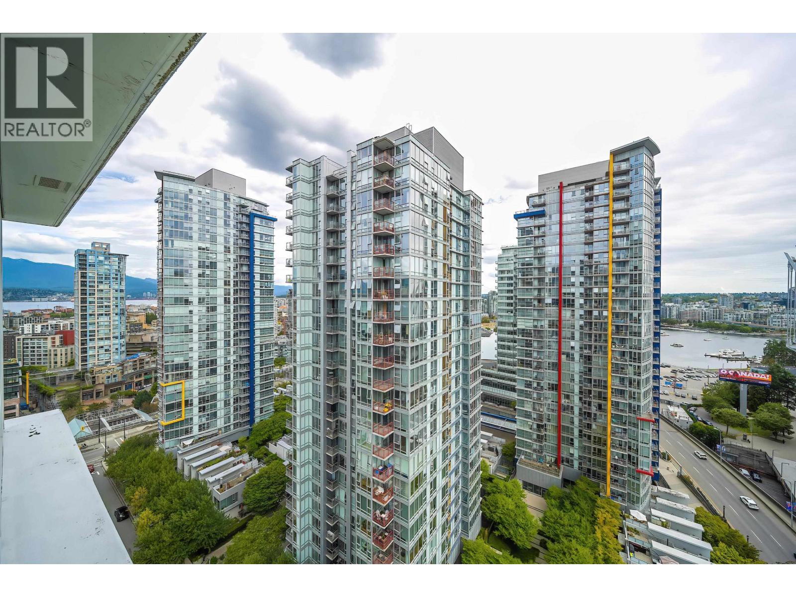 2302 161 W Georgia Street, Vancouver, British Columbia  V6B 0K9 - Photo 3 - R3038005