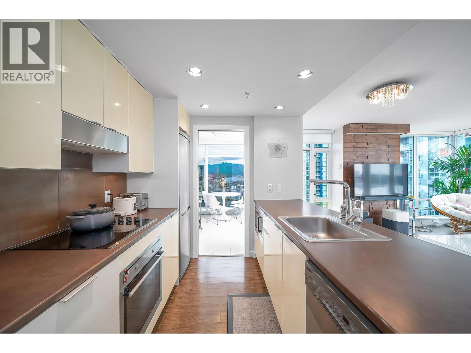 2302 161 W Georgia Street, Vancouver, British Columbia  V6B 0K9 - Photo 13 - R3038005