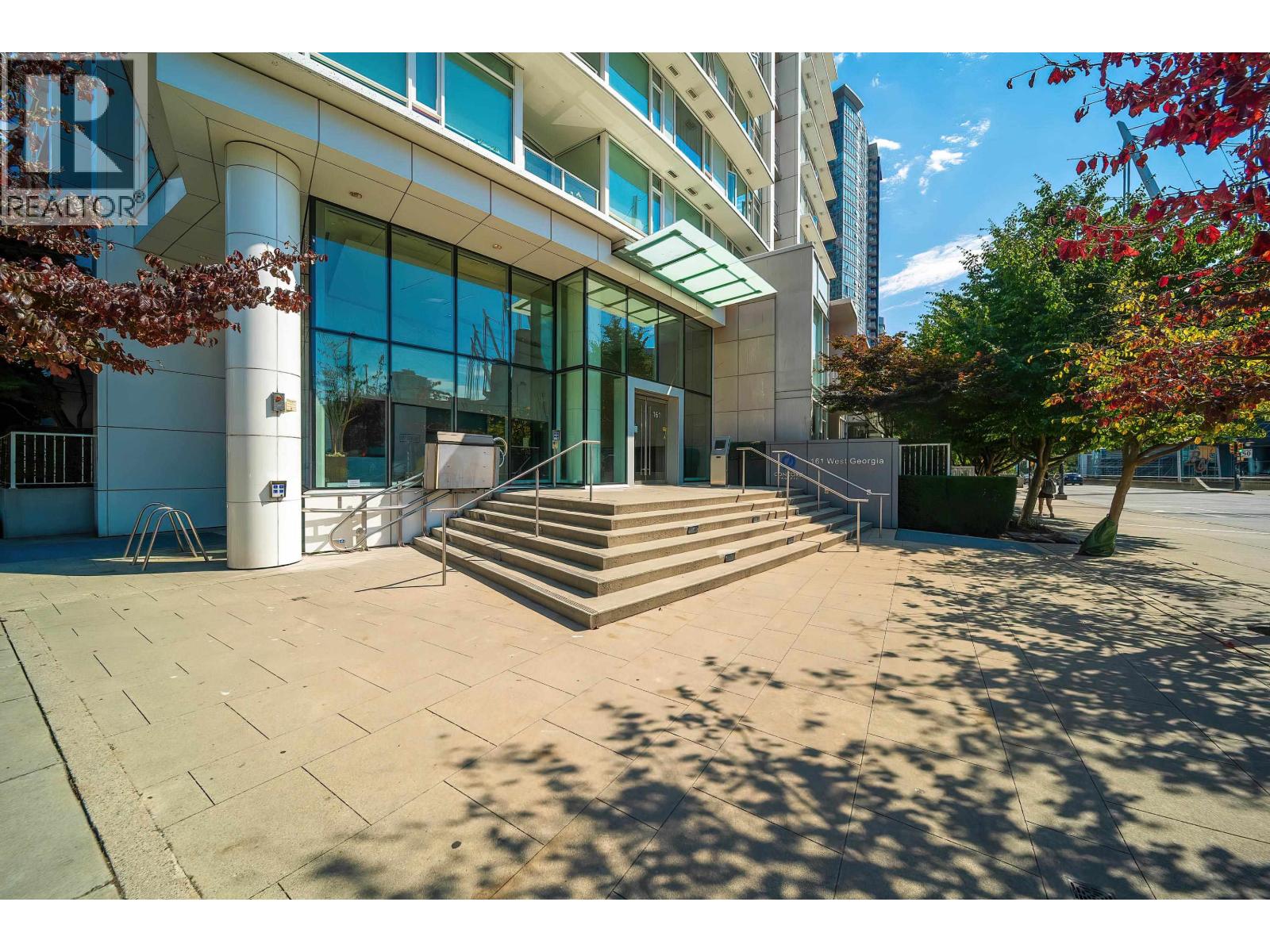 2302 161 W Georgia Street, Vancouver, British Columbia  V6B 0K9 - Photo 1 - R3038005