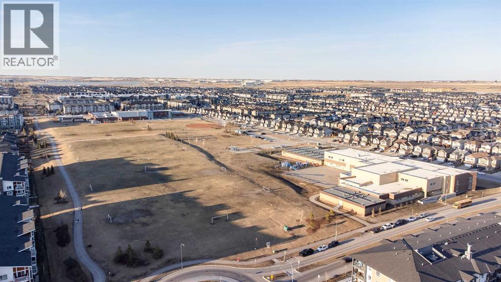Property at 7108, 302 Skyview Ranch Drive NE image 5